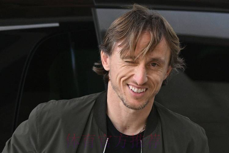 每体:沙特5000万欧年薪+2000万签字费报价魔笛 每体:沙特5000万欧年薪+2000万签字费报价魔笛